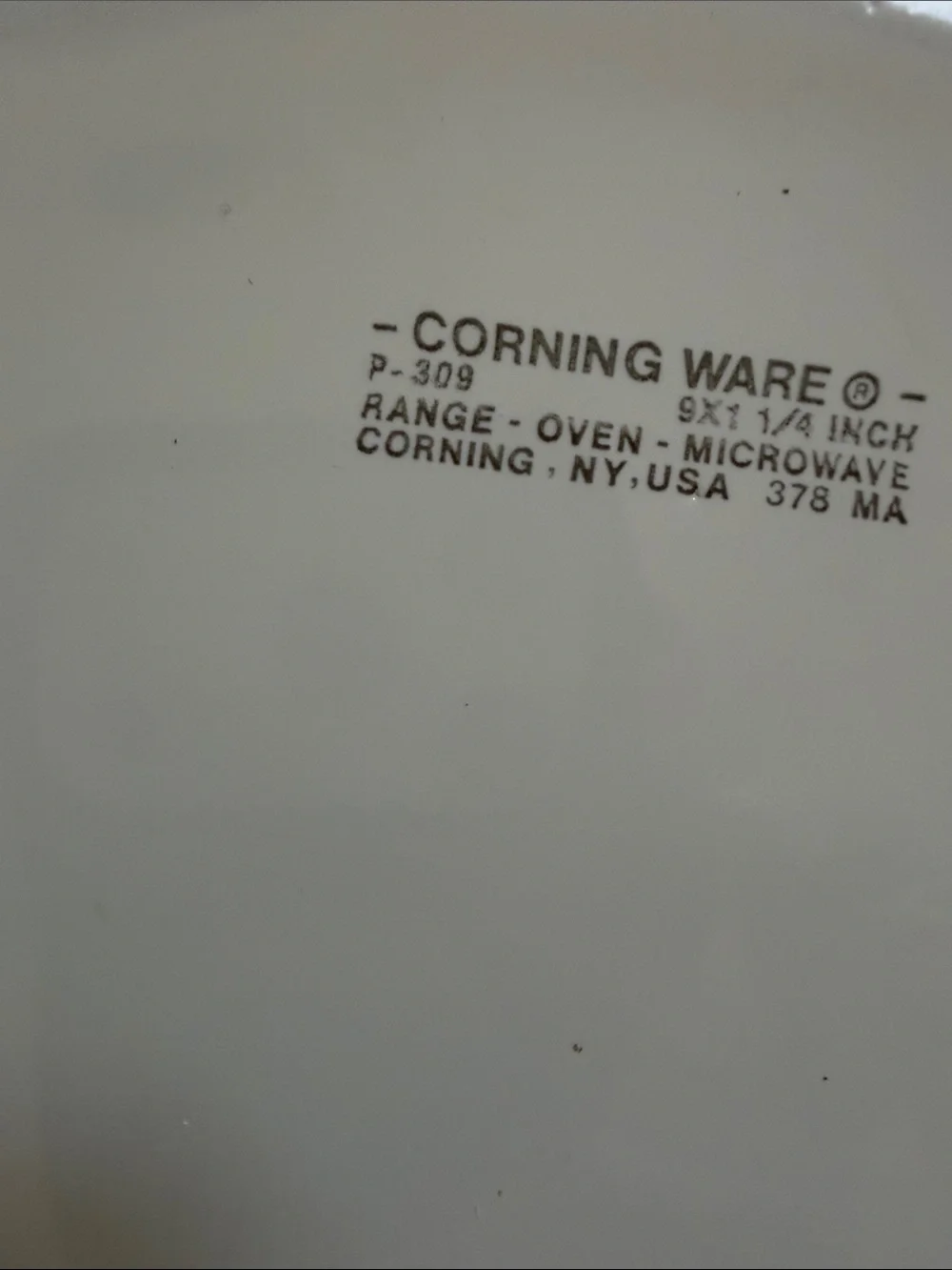 Corningware 9 inch Pie Plate with Blue Floral Center